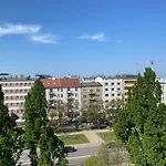 Avis Skwer Kosciuszki 17-19 * Gdynia