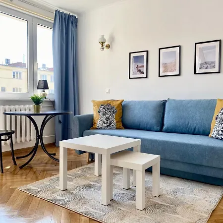 Avis Skwer Kosciuszki 17-19 Apartment