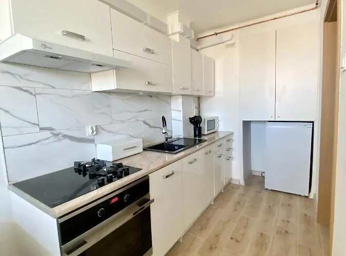 Avis Skwer Kosciuszki 17-19 Gdynia